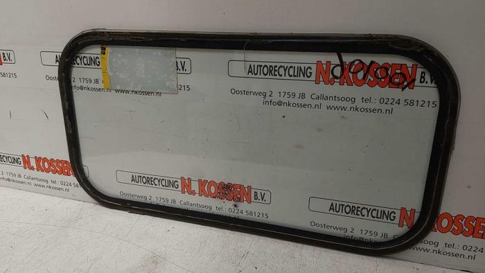 Usados Tabique de ventanilla Ford Transit 2.0 TDdi 16V 280S Precio de solicitud ofrecido por N Kossen Autorecycling BV