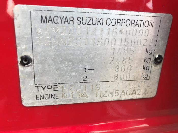 Stoßstange hinten van een Suzuki Swift (ZA/ZC/ZD1/2/3/9) 1.3 VVT 16V 2005