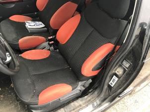 Used Seat, left Citroen C2 (JM) 1.4 Price on request offered by N Kossen Autorecycling BV