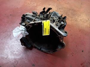 Used Gearbox Kia Picanto (TA) 1.0 12V Price on request offered by N Kossen Autorecycling BV