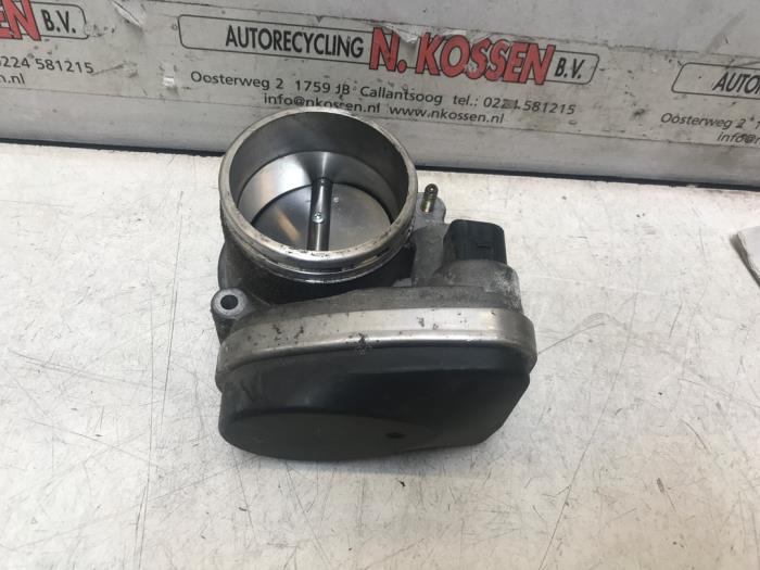 Usagé Boitier papillon BMW Z4 Prix sur demande proposé par N Kossen Autorecycling BV