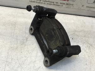 Used Rear brake calliperholder, left Audi A4 (B9) 2.0 40 TDI 16V Price on request offered by N Kossen Autorecycling BV