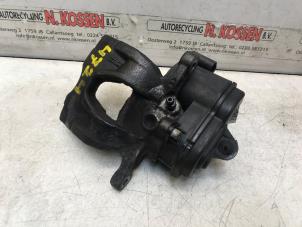Used Rear brake calliper, right Audi A4 (B9) 2.0 40 TDI 16V Price on request offered by N Kossen Autorecycling BV
