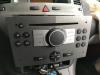 Radio/Lecteur CD d'un Opel Zafira (M75) 1.6 16V 2005