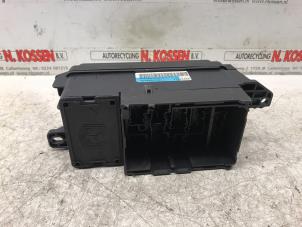 Used Fuse box Mini Cooper Price on request offered by N Kossen Autorecycling BV