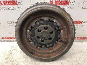 Used Dual mass flywheel Volkswagen Touran (1T3) 2.0 TDI 16V 140 Price on request offered by N Kossen Autorecycling BV