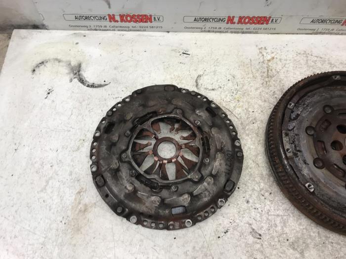 Clutch kit Volkswagen Caddy III 1.9 TDI 415025010 BJB GQR