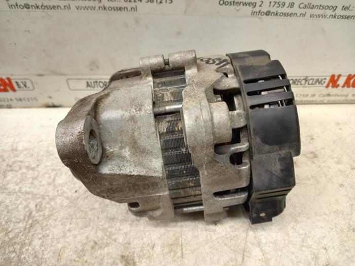 Begagnade Dynamo Kia Picanto (TA) 1.0 12V Pris på förfrågan erbjuds av N Kossen Autorecycling BV