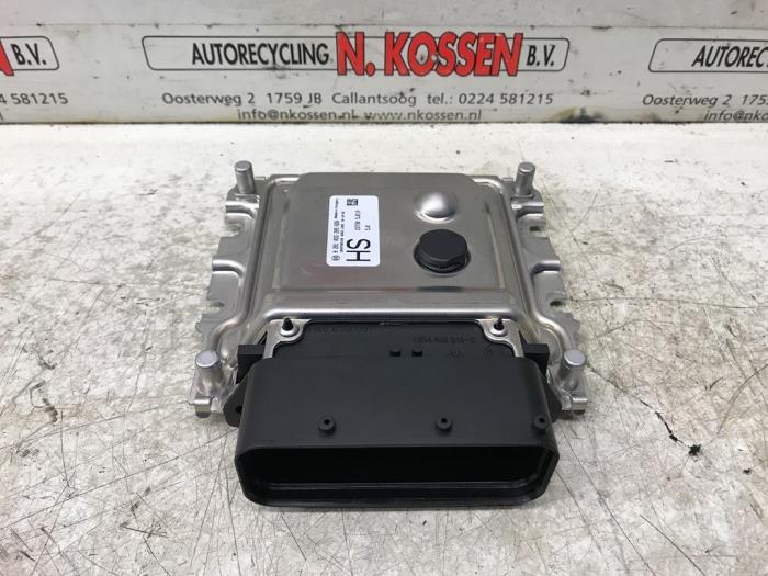 Used Computer, miscellaneous Nissan Navara Price on request offered by N Kossen Autorecycling BV