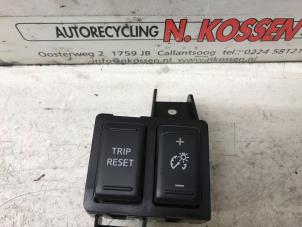 Used Cruise control switch Nissan Navara Price on request offered by N Kossen Autorecycling BV