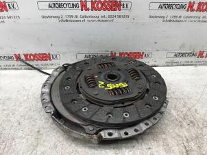 Used Clutch kit (complete) Smart Fortwo Coupé (451.3) 1.0 45 KW Price on request offered by N Kossen Autorecycling BV