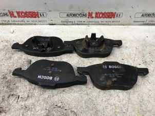 Used Front brake pad Volvo V50 (MW) 1.8 16V Price on request offered by N Kossen Autorecycling BV