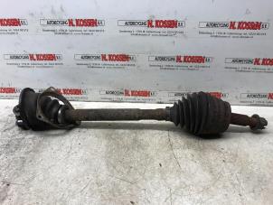 Used Front drive shaft, left Renault Master III (FD/HD) 2.2 dCi 16V Price on request offered by N Kossen Autorecycling BV
