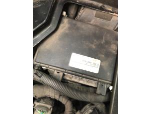 Used Air box Smart Fortwo Price on request offered by N Kossen Autorecycling BV