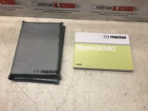 Usagé Livret d'instructions Mazda Demio (DW) 1.3 16V Prix sur demande proposé par N Kossen Autorecycling BV
