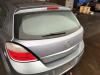 Tailgate from a Opel Astra H (L48), 2004 / 2014 1.6 16V Twinport, Hatchback, 4-dr, Petrol, 1.598cc, 77kW (105pk), FWD, Z16XEP; EURO4, 2004-03 / 2006-12 2005