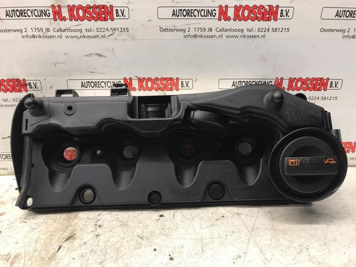 Gebrauchte Ventildeckel Volkswagen Touran (1T3) 2.0 TDI 16V 140 Preis auf Anfrage angeboten von N Kossen Autorecycling BV