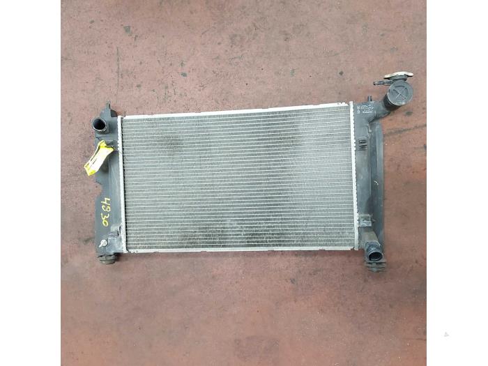 Usagé Radiateur Toyota Corolla Verso (R10/11) 1.8 16V VVT-i Prix sur demande proposé par N Kossen Autorecycling BV
