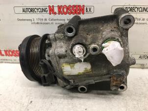 Compresseur de clim d'un Ford Focus 1 Wagon 1.6 16V 1999
