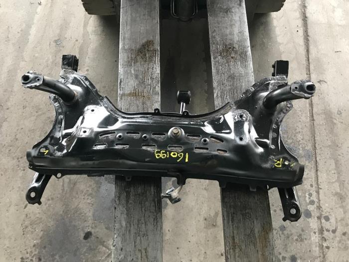 Begagnade Underram Daihatsu Materia Pris på förfrågan erbjuds av N Kossen Autorecycling BV