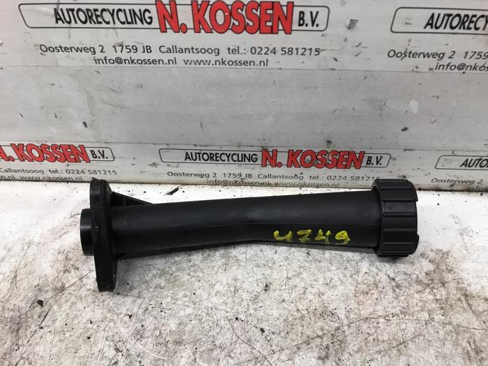 Gebrauchte Öl Füllrohr Volkswagen Transporter/Caravelle T4 Preis auf Anfrage angeboten von N Kossen Autorecycling BV