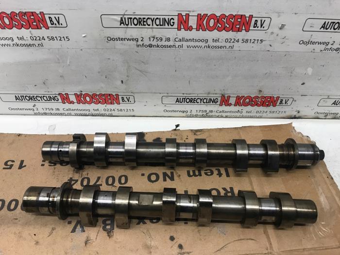 Usagé Kit arbre à cames Renault Clio Prix sur demande proposé par N Kossen Autorecycling BV