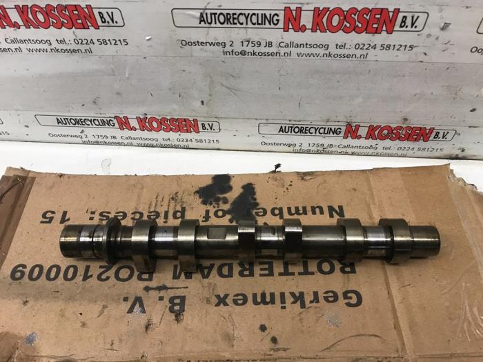 Camshaft from a Renault Clio 2014