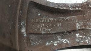Gebrauchte Felge Renault Megane Preis auf Anfrage angeboten von N Kossen Autorecycling BV