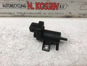 Used Fuel pressure regulator Renault Clio Price on request offered by N Kossen Autorecycling BV