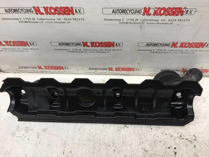 Gebrauchte Ventildeckel Volkswagen Transporter/Caravelle T4 Preis auf Anfrage angeboten von N Kossen Autorecycling BV