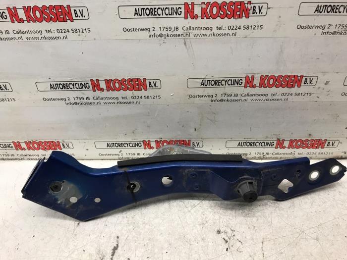 Begagnade Front Renault Megane Pris på förfrågan erbjuds av N Kossen Autorecycling BV