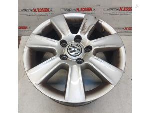 Used Wheel Volkswagen Transporter T5 2.0 TDI DRF Price on request offered by N Kossen Autorecycling BV