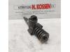 Injector (diesel) from a Seat Leon (1P1) 2.0 TDI 16V 2006