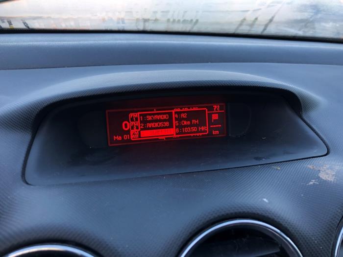 Begagnade Innerdisplay Peugeot 308 (4A/C) 1.6 VTI 16V Pris på förfrågan erbjuds av N Kossen Autorecycling BV