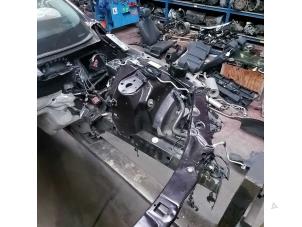 Usados Barra de chasis delante Jaguar XF Precio de solicitud ofrecido por N Kossen Autorecycling BV
