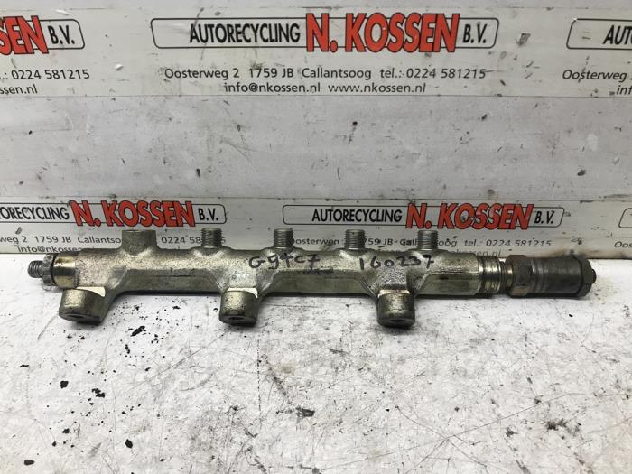 Usagé Système d'injection Renault Master Prix sur demande proposé par N Kossen Autorecycling BV