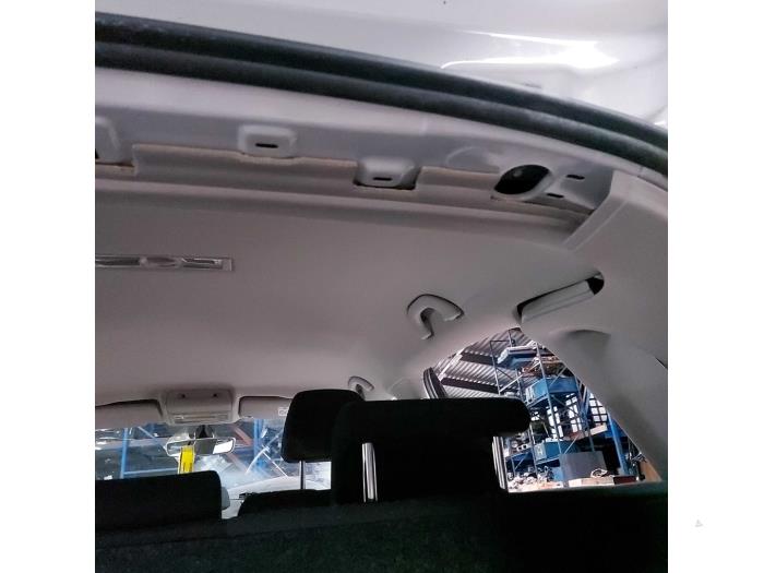 Revêtement plafond d'un Volkswagen Polo V (6R) 1.0 TSI 12V BlueMotion 2016
