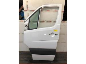Used Door 2-door, left Mercedes Sprinter 3,5t (906.63) 314 CDI 16V Price on request offered by N Kossen Autorecycling BV