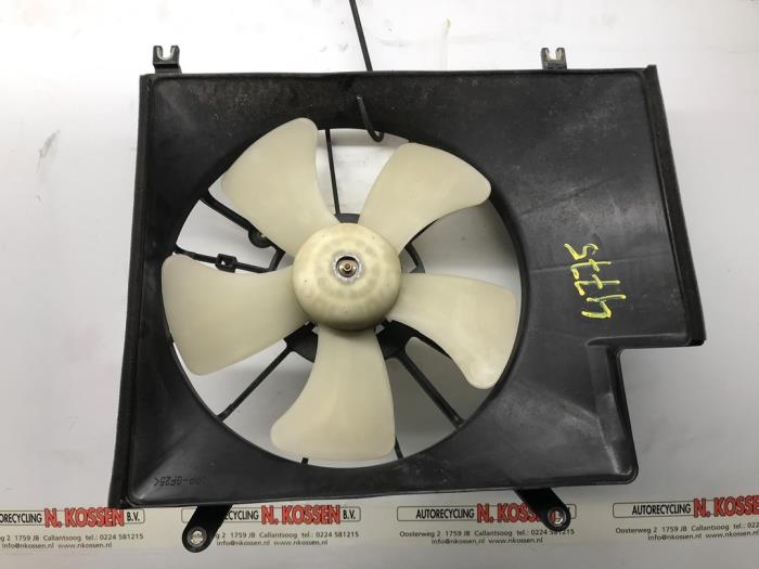 Gebrauchte Kühlerventilator Daihatsu YRV (M2) 1.3 16V DVVT Preis auf Anfrage angeboten von N Kossen Autorecycling BV