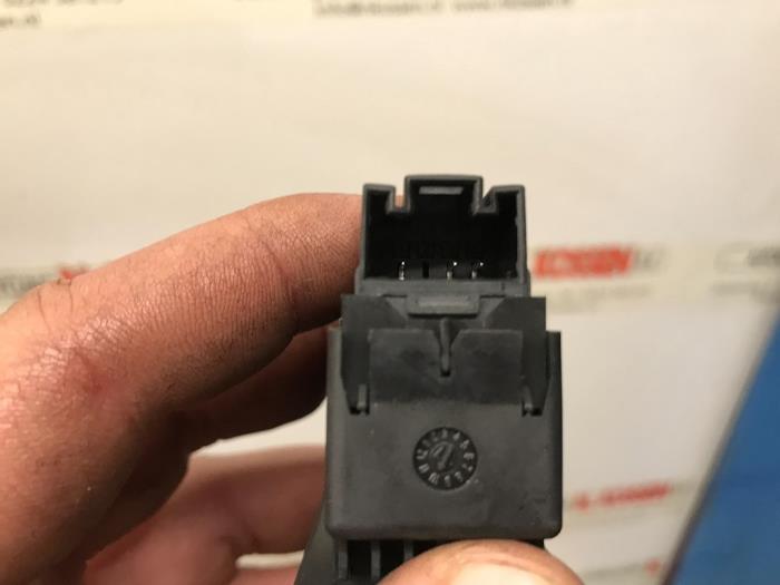 Electric window switch from a Volkswagen Golf 2018