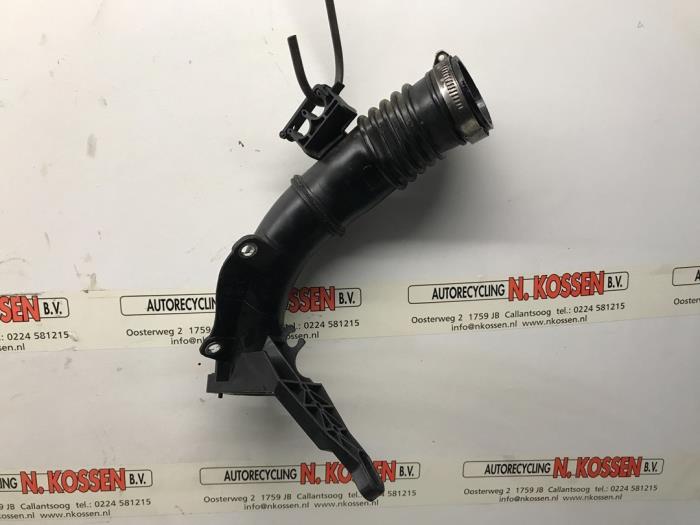 Gebrauchte Intercooler Rohr Ford C-Max (DXA) 1.6 TDCi 16V Van Preis auf Anfrage angeboten von N Kossen Autorecycling BV