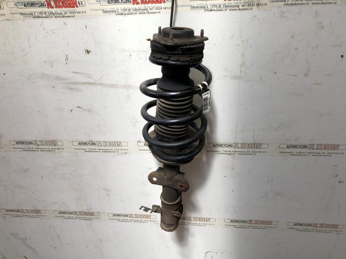 Front shock absorber, right from a Chrysler Voyager 2009