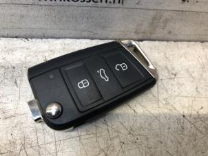 Used Folding key Volkswagen Golf Price on request offered by N Kossen Autorecycling BV