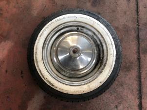 Used Wheel + tyre Fiat 500 0.5 Price on request offered by N Kossen Autorecycling BV