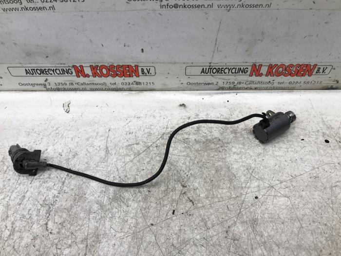 Gebrauchte Öldrucksensor Nissan Navara Preis auf Anfrage angeboten von N Kossen Autorecycling BV