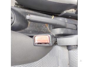 Gebrauchte Sicherheitsgurt Schließe links vorne Kia Picanto (BA) 1.0 12V Preis auf Anfrage angeboten von N Kossen Autorecycling BV