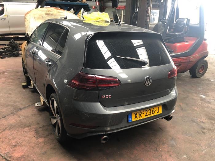 Clé pliable d'un Volkswagen Golf VII (AUA) 2.0 GTI 16V Performance Package 2018