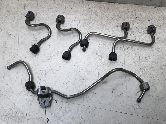 Używane Przewód paliwowy Peugeot Boxer (U9) 2.0 BlueHDi 110 Cena na żądanie oferowane przez N Kossen Autorecycling BV