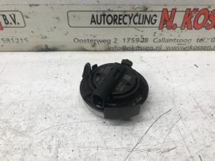 Used Airbag sensor Volkswagen Golf Price on request offered by N Kossen Autorecycling BV