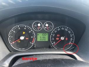 Used Instrument panel Ford Fusion 1.4 16V Price on request offered by N Kossen Autorecycling BV